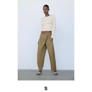 Zara Cream Ribbed Knit Sweater With Shoulder Pads